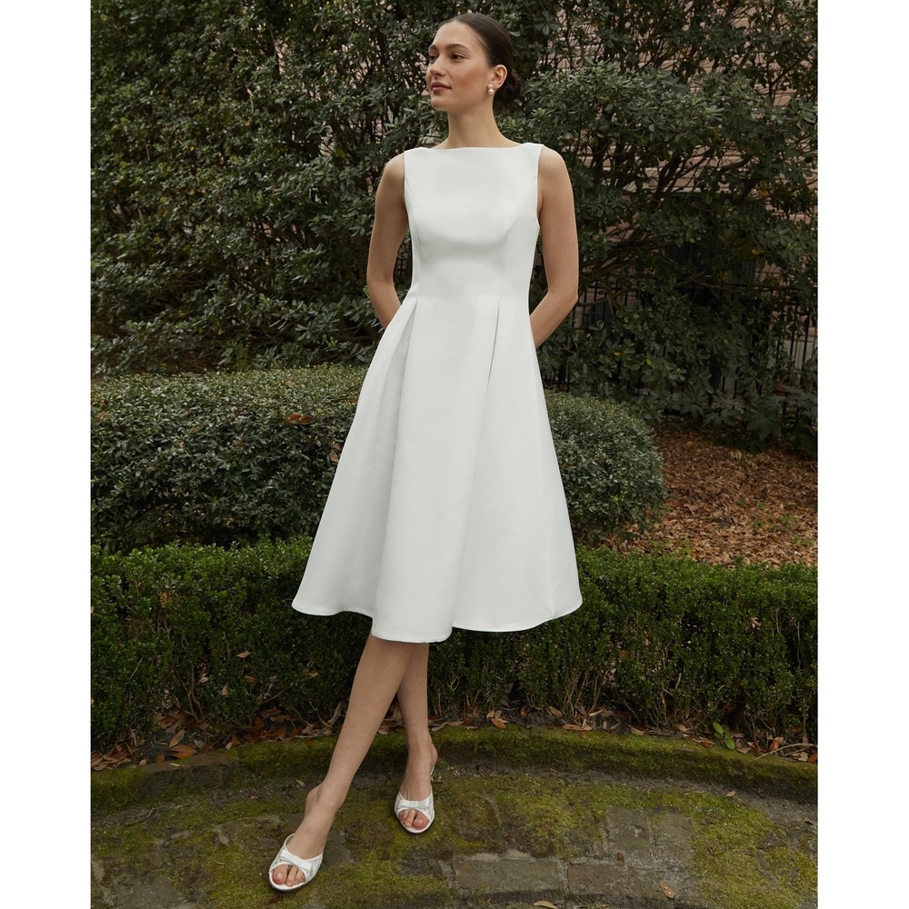 Few Moda NWT The Jolie Dress / Size 8 / Pure White / Gorgeous / Still in Bag